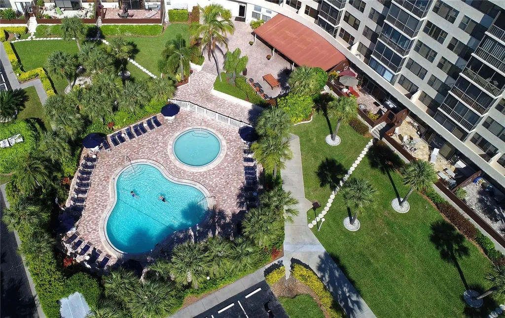 5855 Midnight Pass Road Sarasota FL 34242
