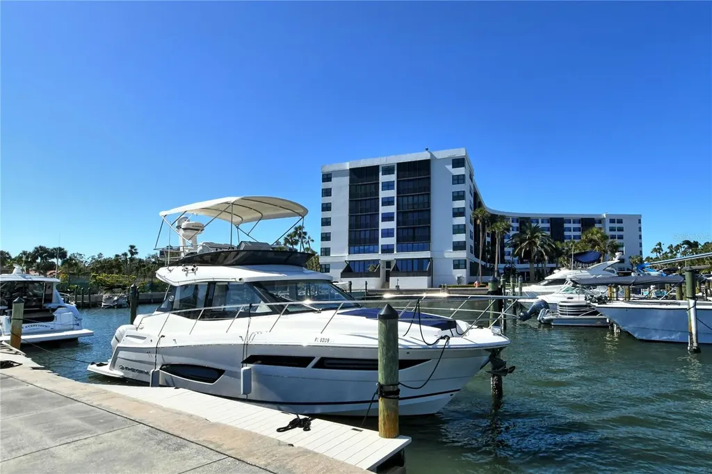 5855 Midnight Pass Road Sarasota FL 34242