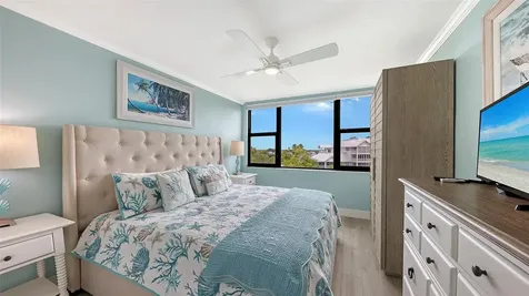 5855 Midnight Pass Road Sarasota FL 34242