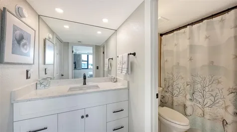 5855 Midnight Pass Road Sarasota FL 34242