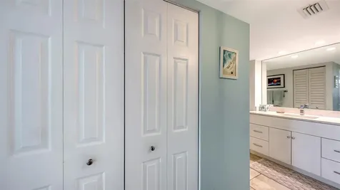5855 Midnight Pass Road Sarasota FL 34242