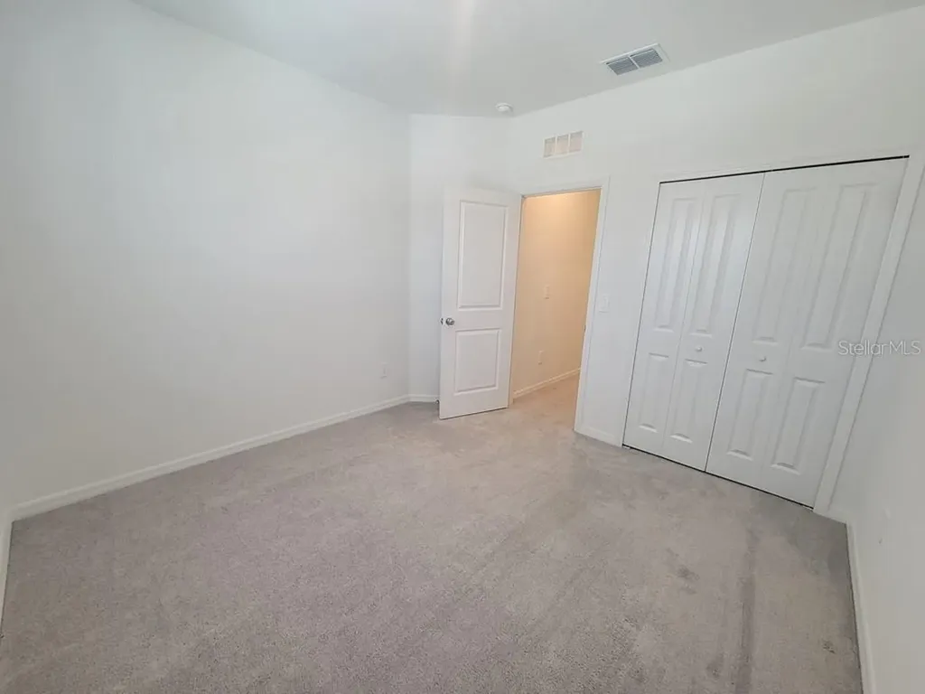 3328 Lapis Lake Drive Zephyrhills FL 33541