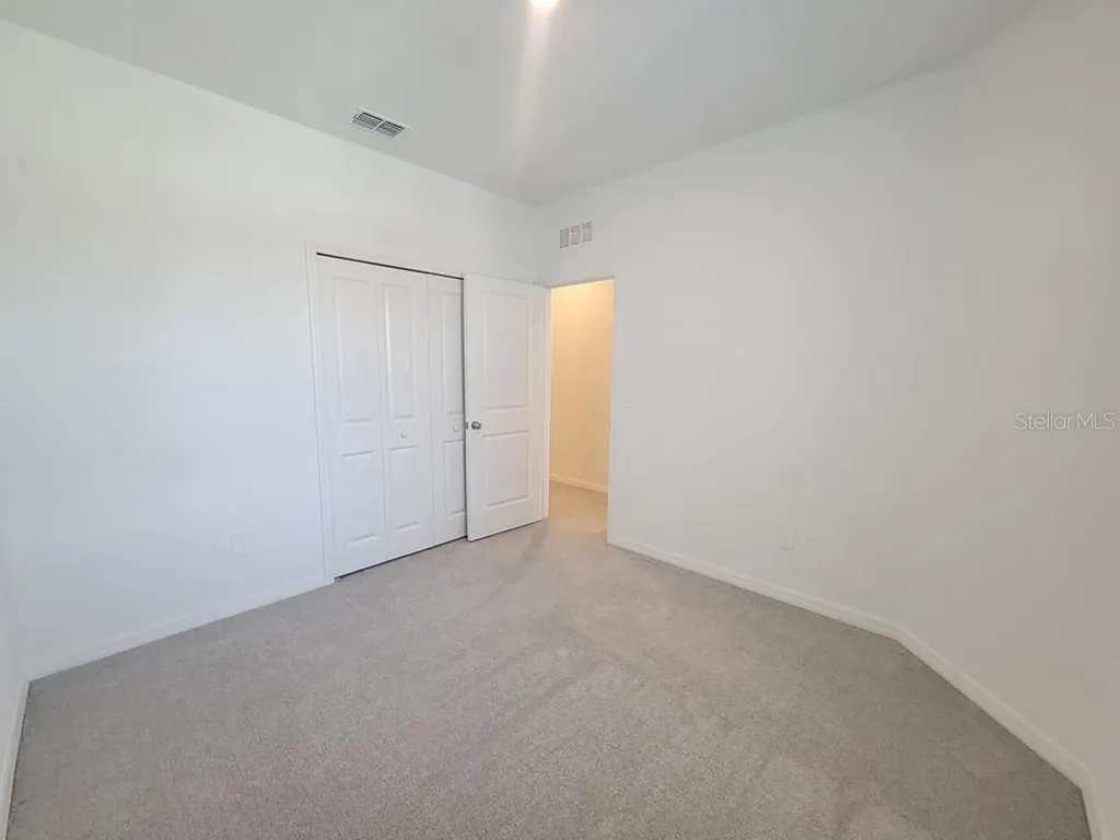 3328 Lapis Lake Drive Zephyrhills FL 33541