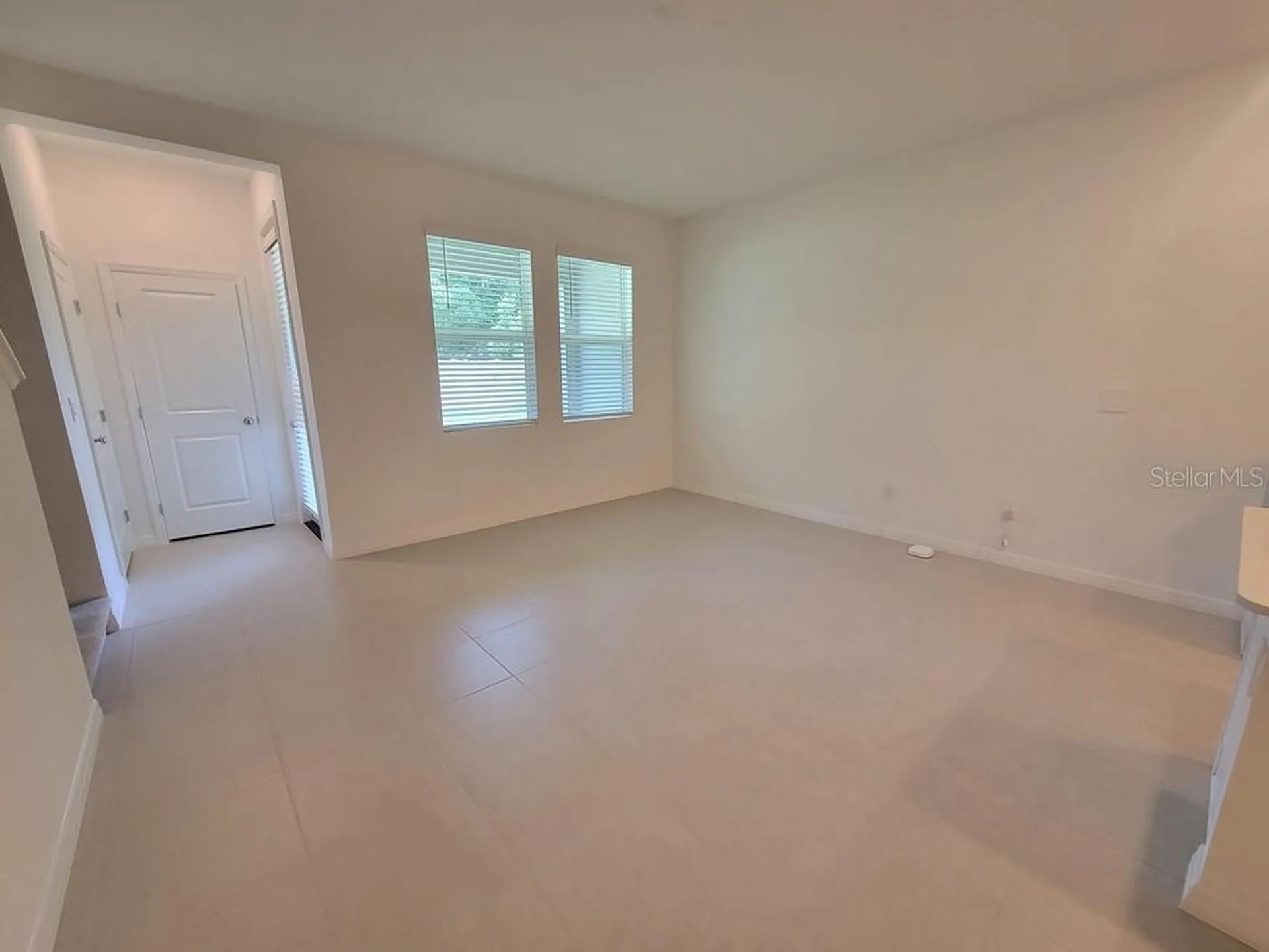 3328 Lapis Lake Drive Zephyrhills FL 33541