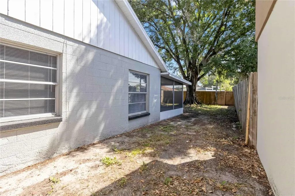 4626 Eastwind Drive Plant City FL 33566