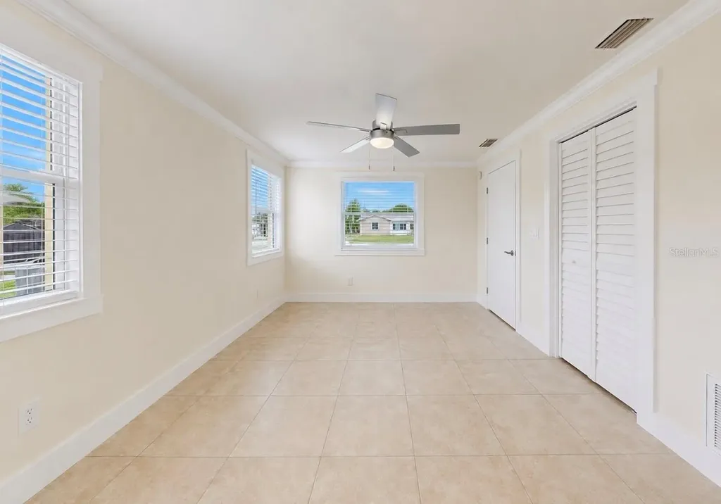 404 12th Street SW Ruskin FL 33570