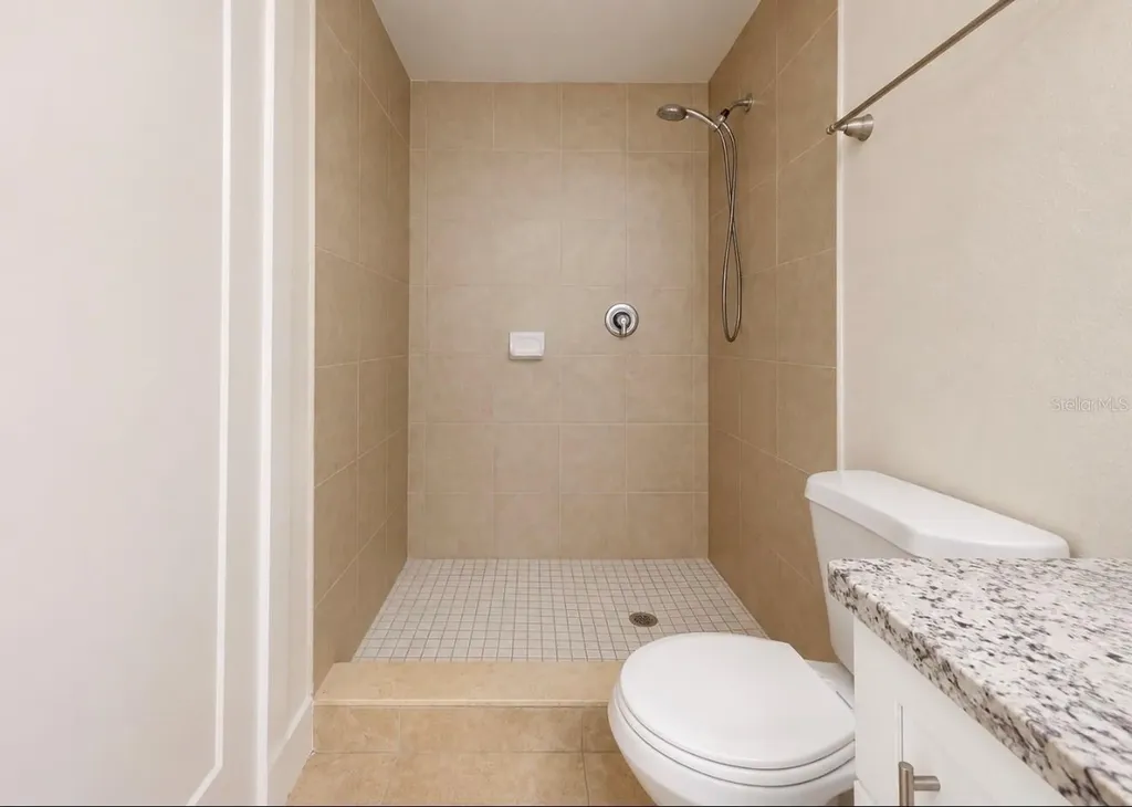 404 12th Street SW Ruskin FL 33570