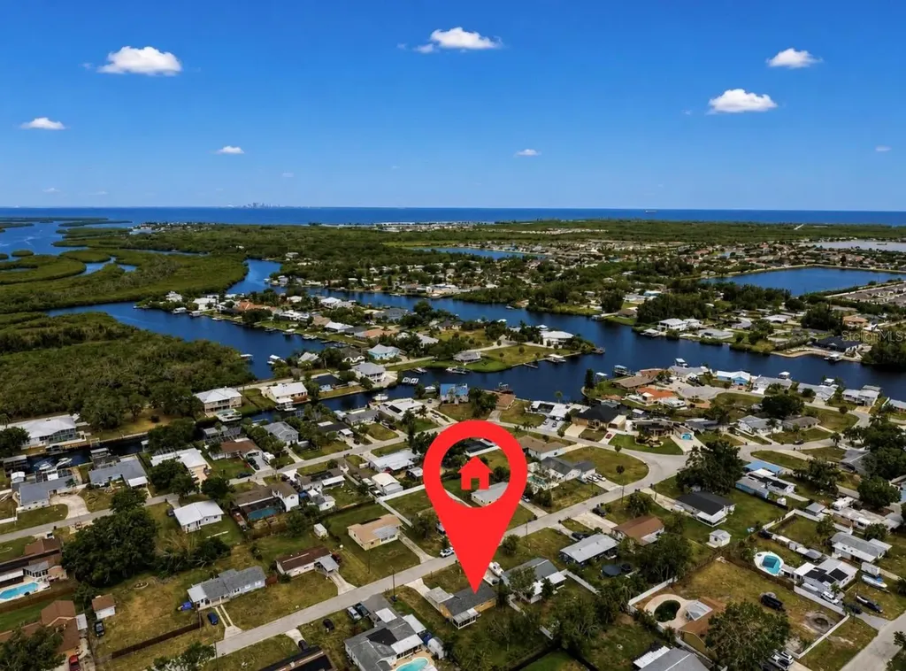 404 12th Street SW Ruskin FL 33570