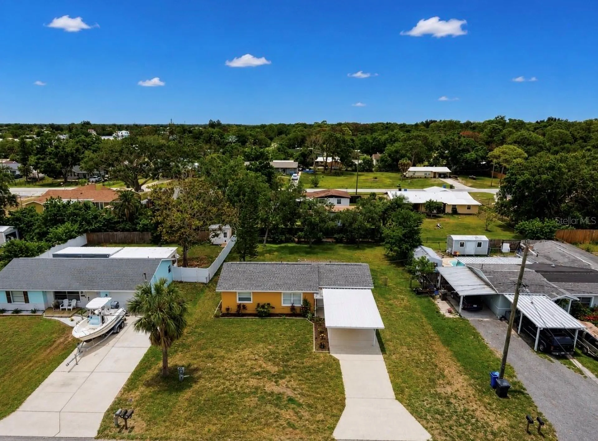 404 12th Street SW Ruskin FL 33570