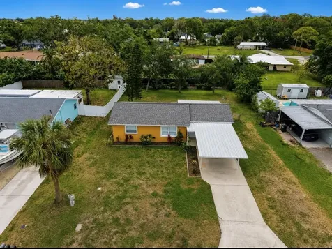 404 12th Street SW Ruskin FL 33570