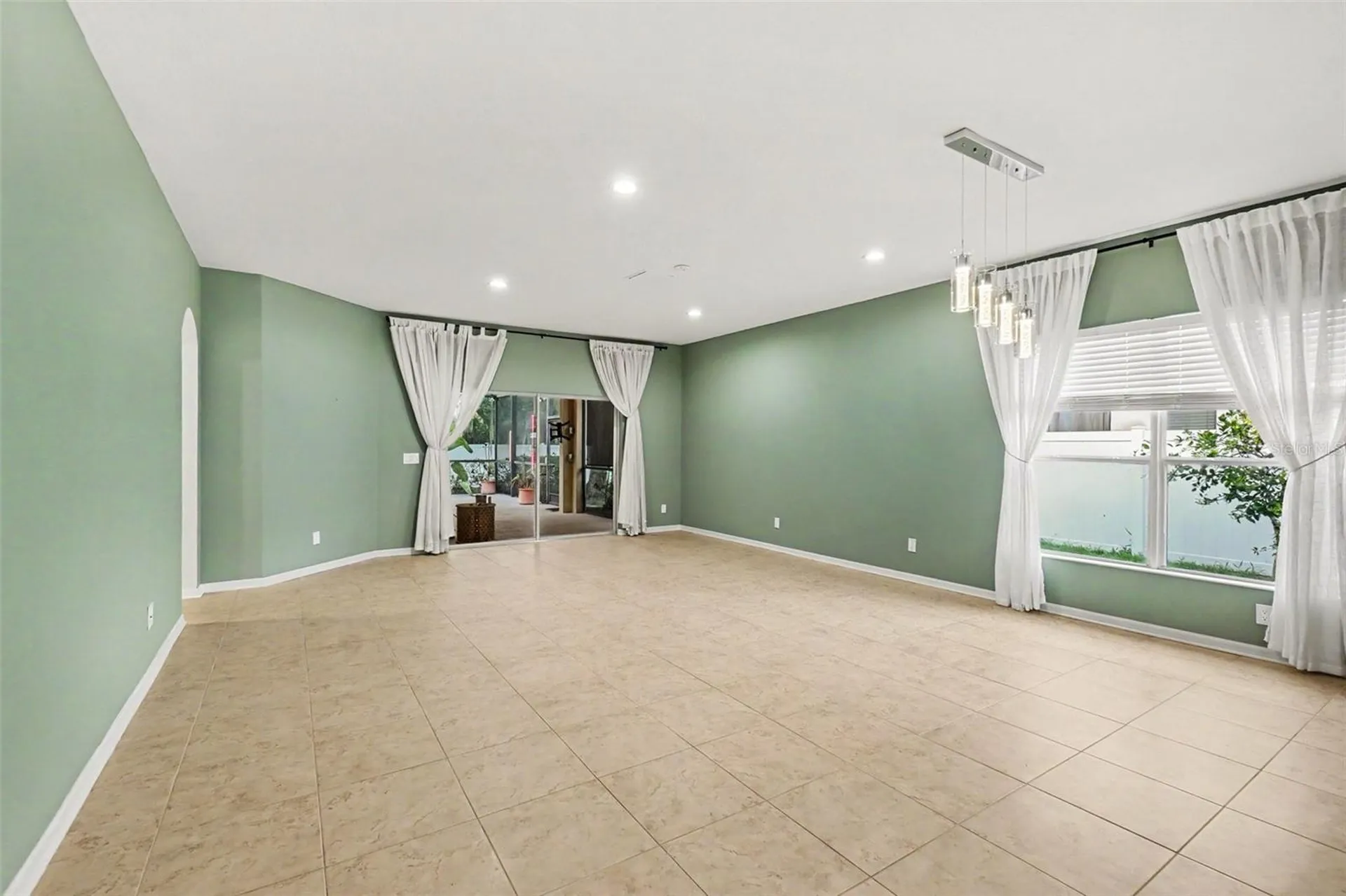 7610 Tangle Brook Boulevard Gibsonton FL 33534
