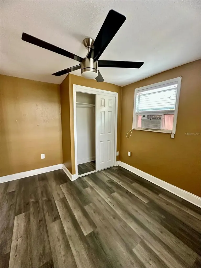 2907 N 15th Street Tampa FL 33605