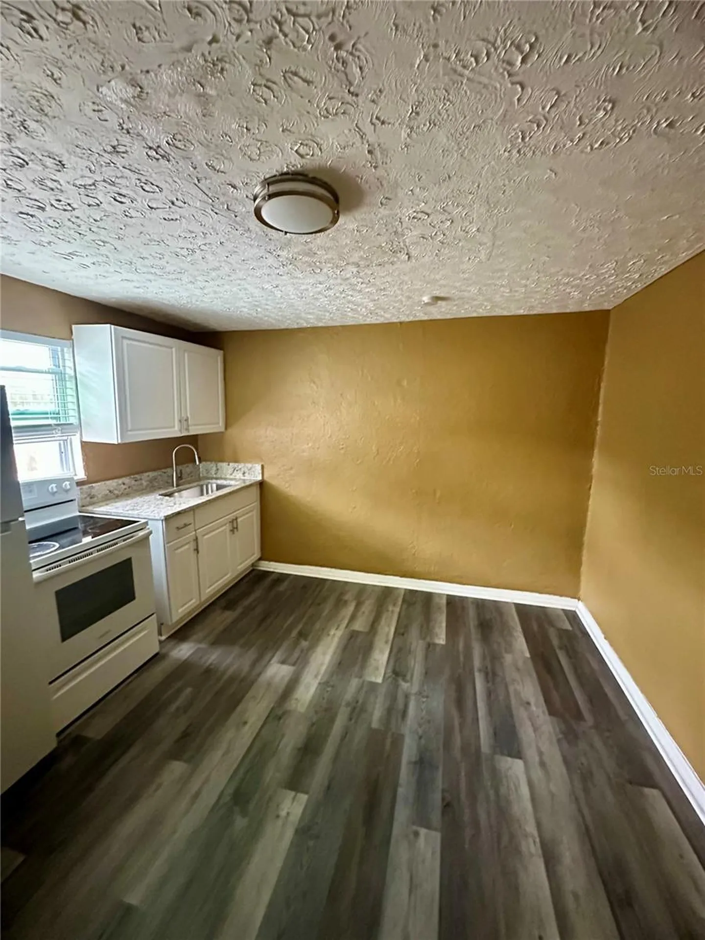 2907 N 15th Street Tampa FL 33605
