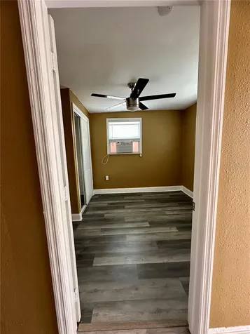 2907 N 15th Street Tampa FL 33605