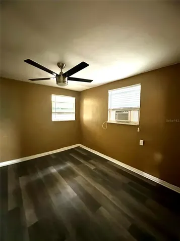 2907 N 15th Street Tampa FL 33605