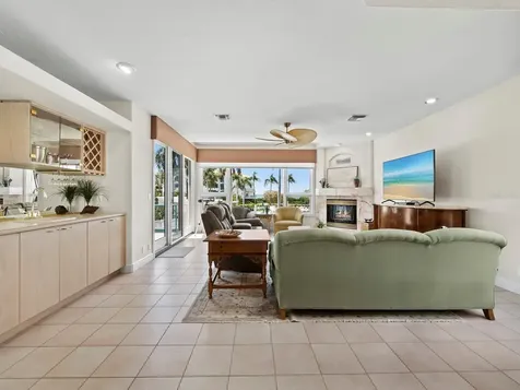 350 Gulf Of Mexico Drive Longboat Key FL 34228