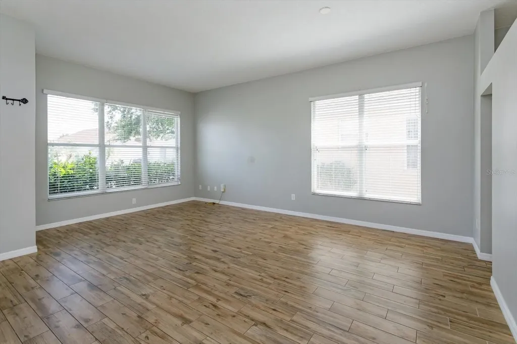 13236 Luxbury Loop Orlando FL 32837