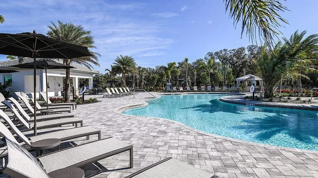 7427 Moonbeam Avenue Sarasota FL 34241