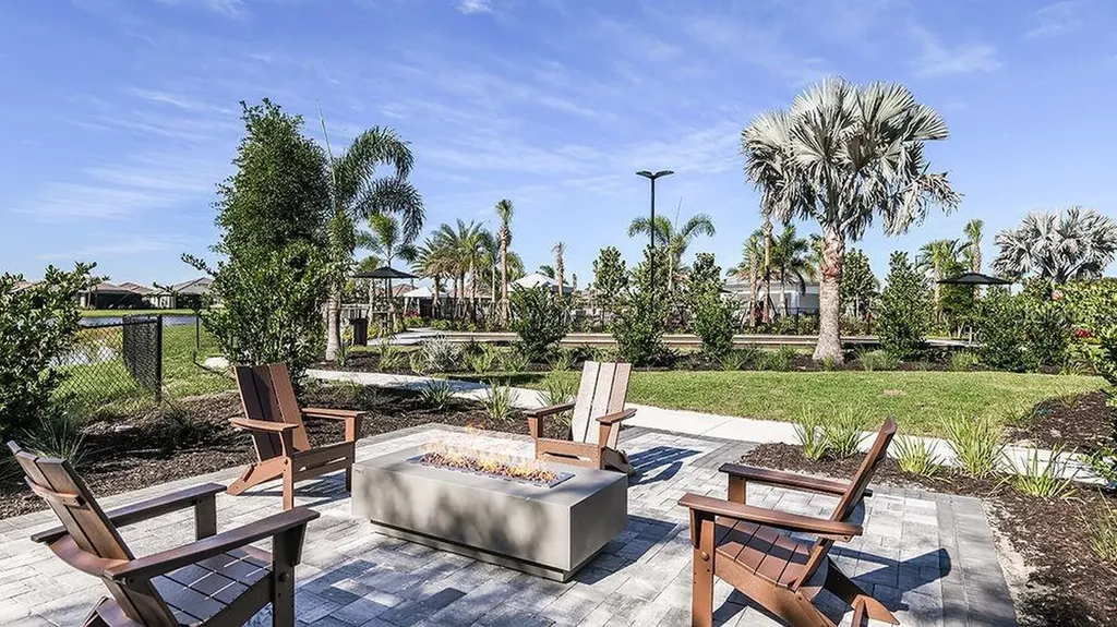 7427 Moonbeam Avenue Sarasota FL 34241