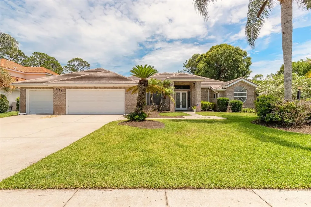 121 King Eider Court Daytona Beach FL 32119