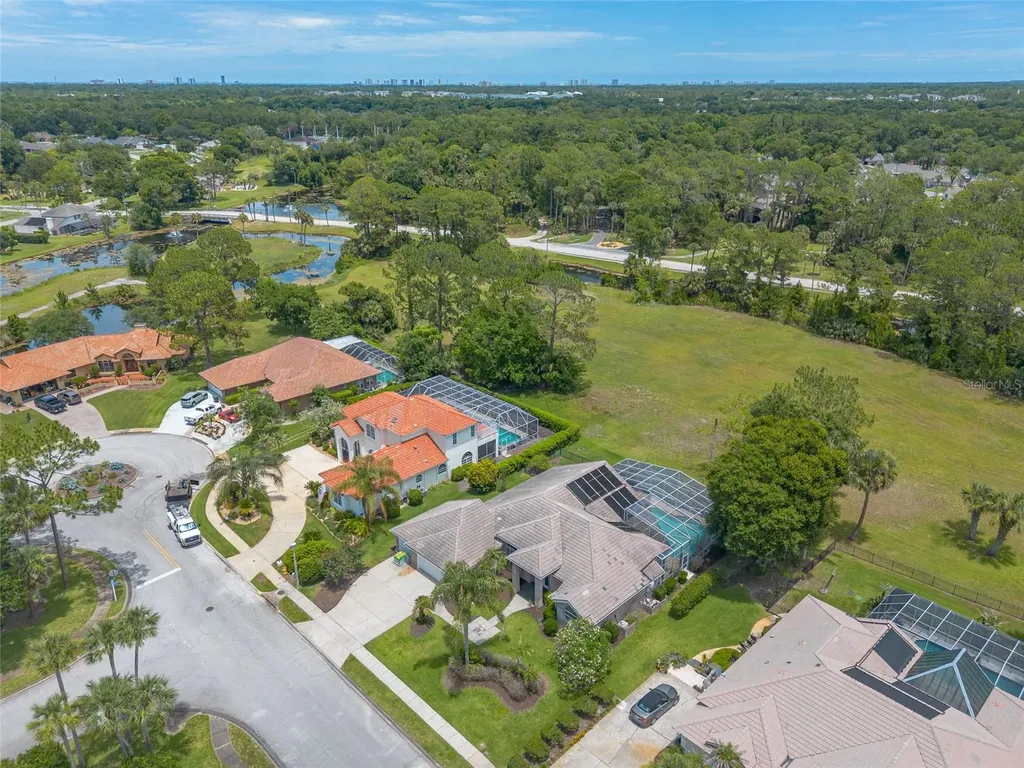 121 King Eider Court Daytona Beach FL 32119