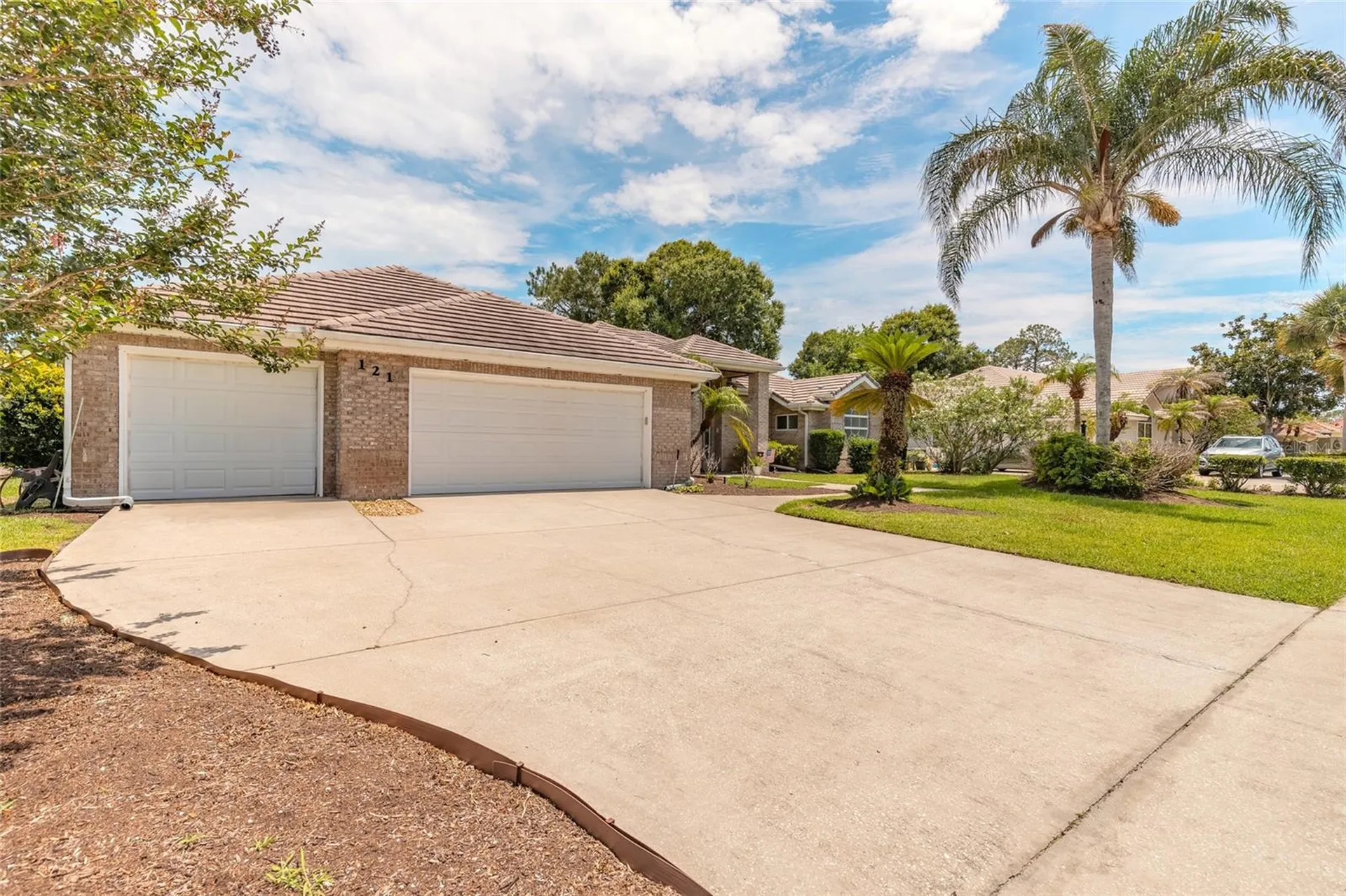 121 King Eider Court Daytona Beach FL 32119