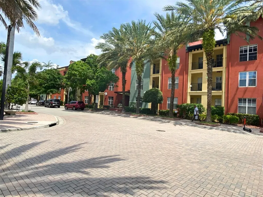 2331 W Horatio Street Tampa FL 33609