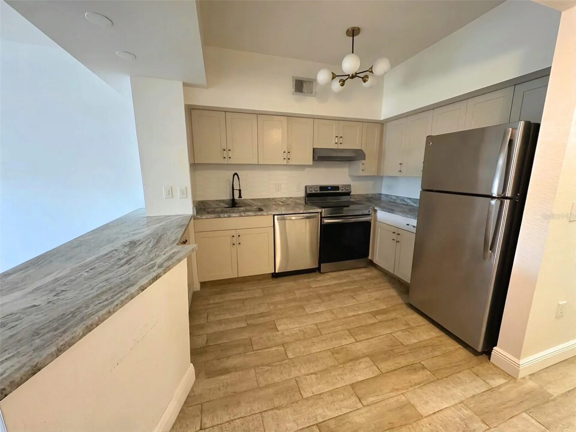 2331 W Horatio Street Tampa FL 33609