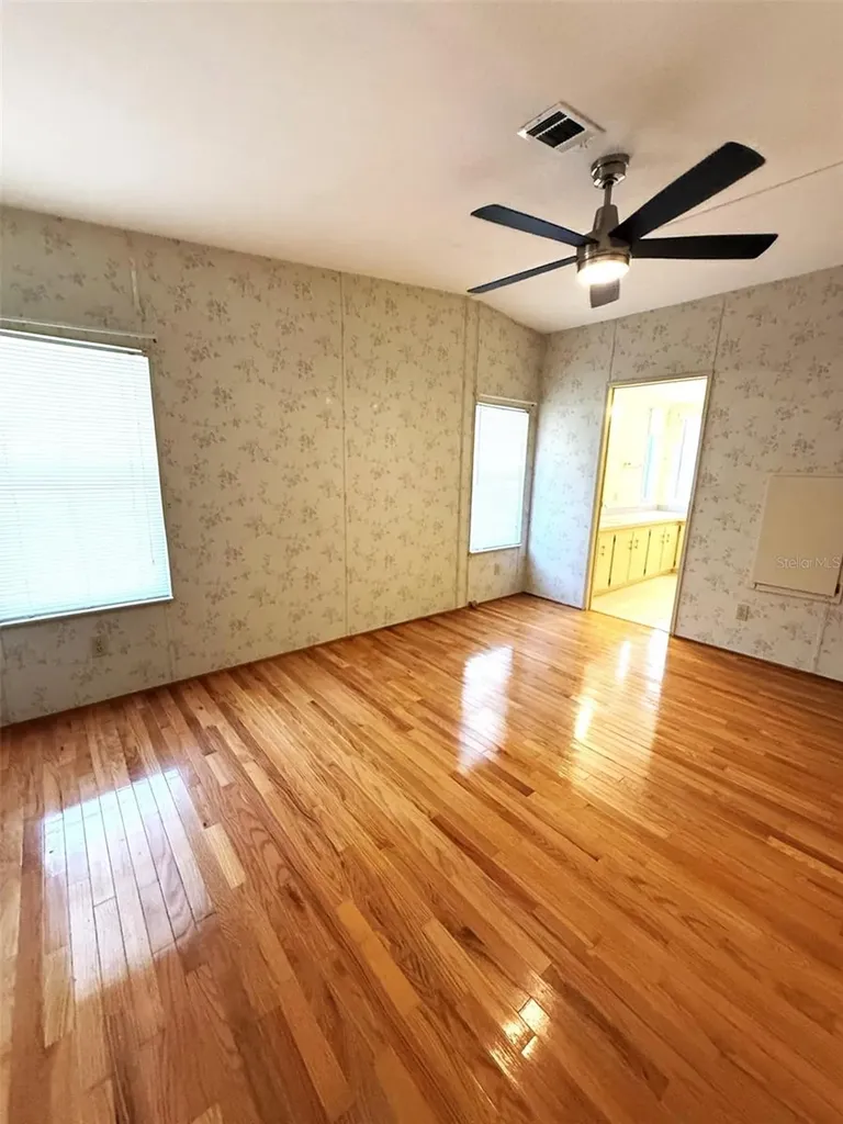 435 Village Circle SW Winter Haven FL 33880