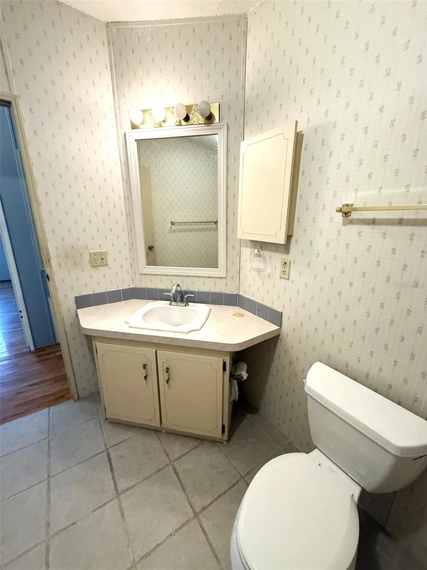 435 Village Circle SW Winter Haven FL 33880