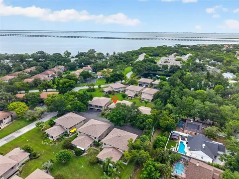2943 Lichen Lane Clearwater FL 33760