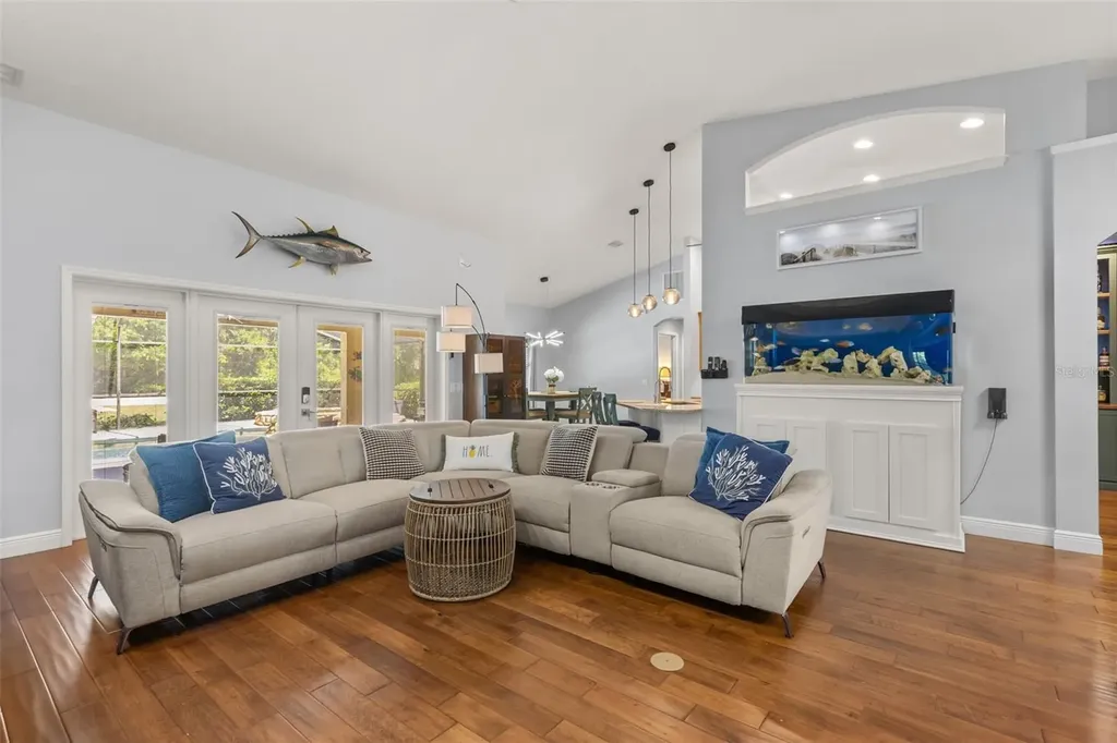 29044 Old Mill W Tavares FL 32778