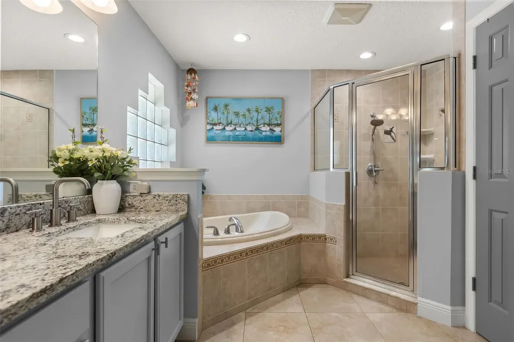 29044 Old Mill W Tavares FL 32778