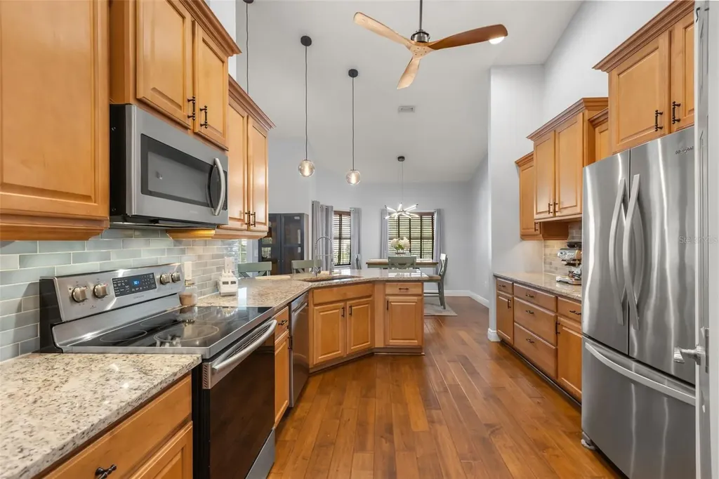 29044 Old Mill W Tavares FL 32778