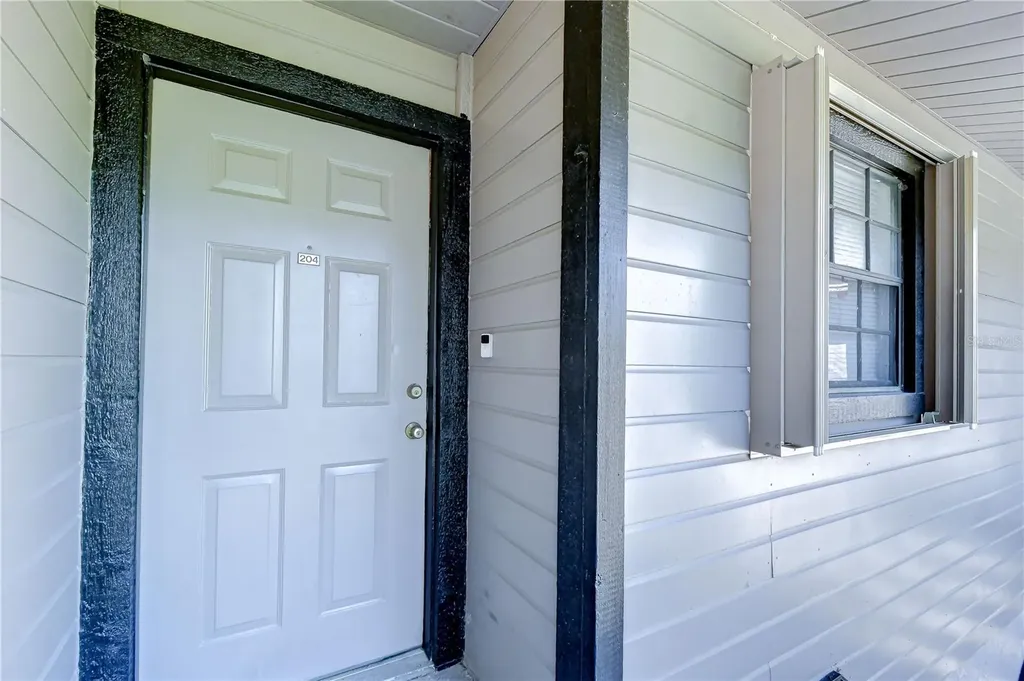 4008 Ashford Green Place Tampa FL 33613