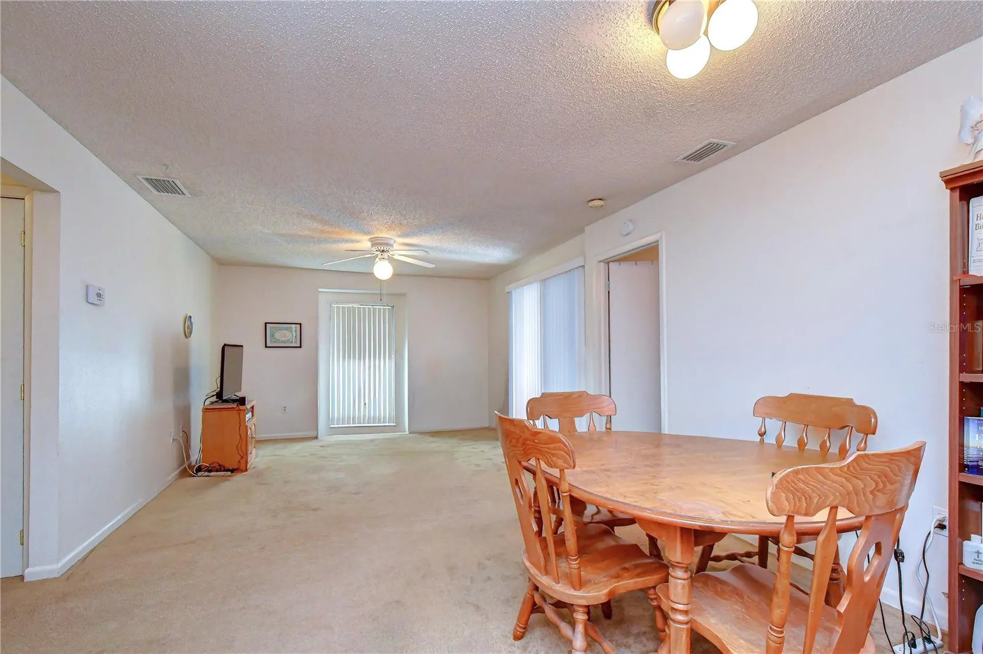 4008 Ashford Green Place Tampa FL 33613