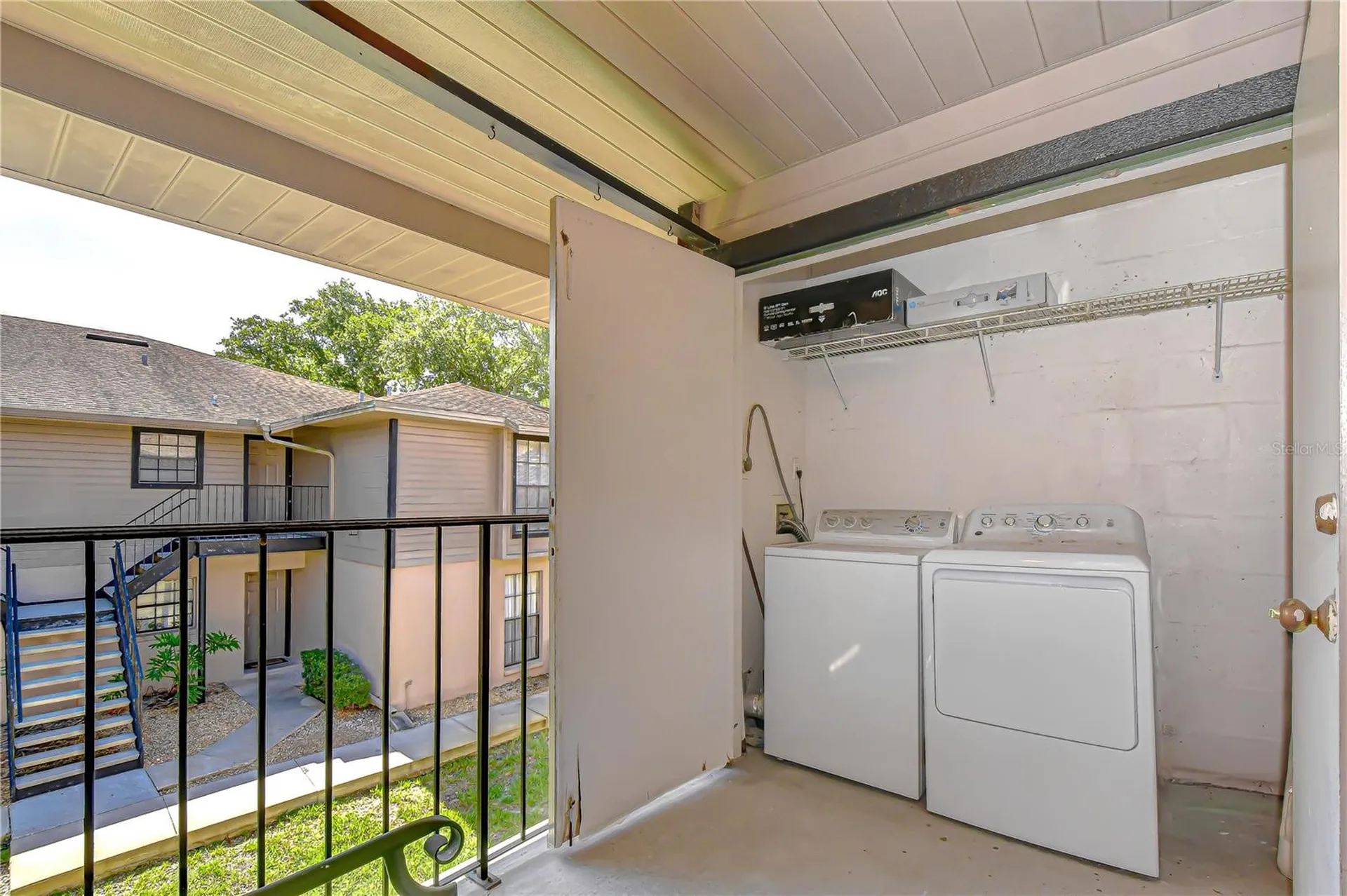 4008 Ashford Green Place Tampa FL 33613