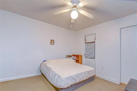 4008 Ashford Green Place Tampa FL 33613