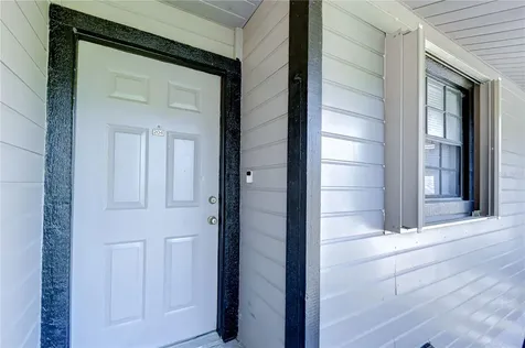 4008 Ashford Green Place Tampa FL 33613
