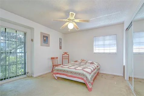 4008 Ashford Green Place Tampa FL 33613