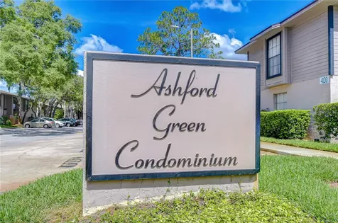4008 Ashford Green Place Tampa FL 33613