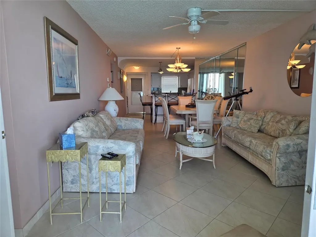 9 Haig Place Dunedin FL 34698