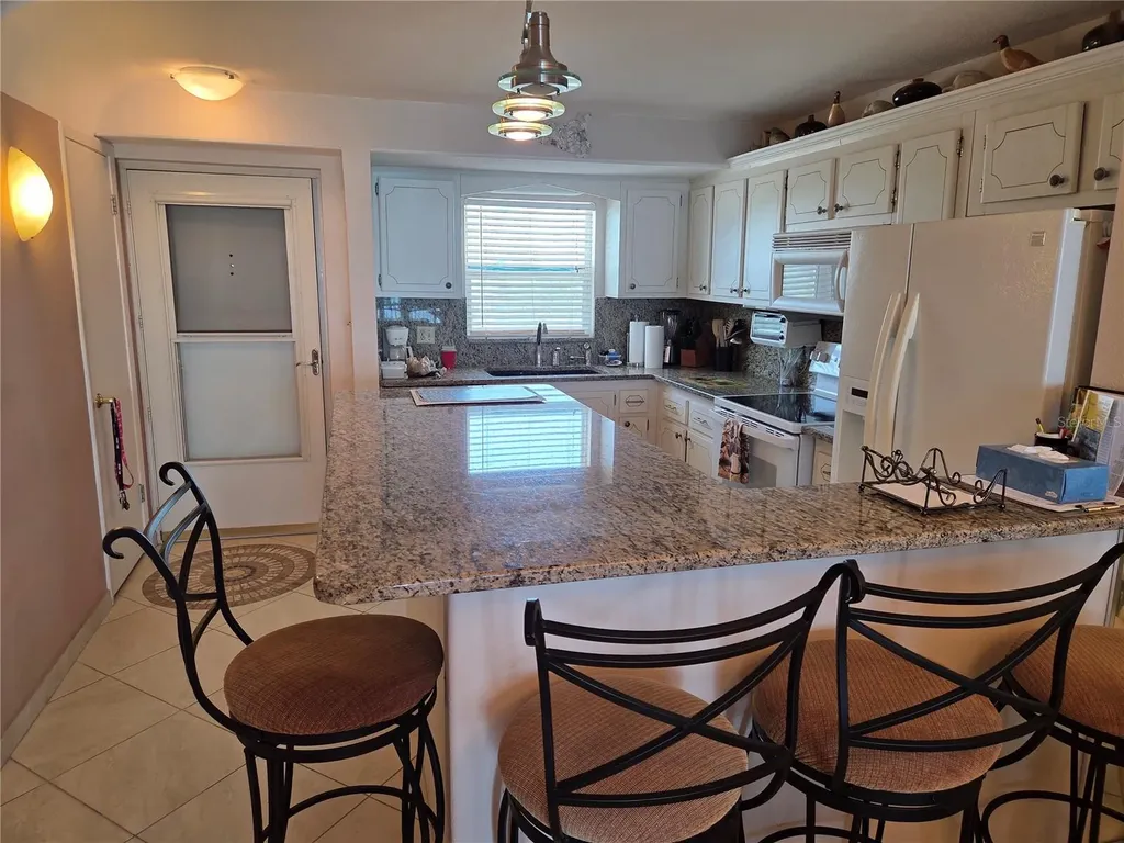 9 Haig Place Dunedin FL 34698
