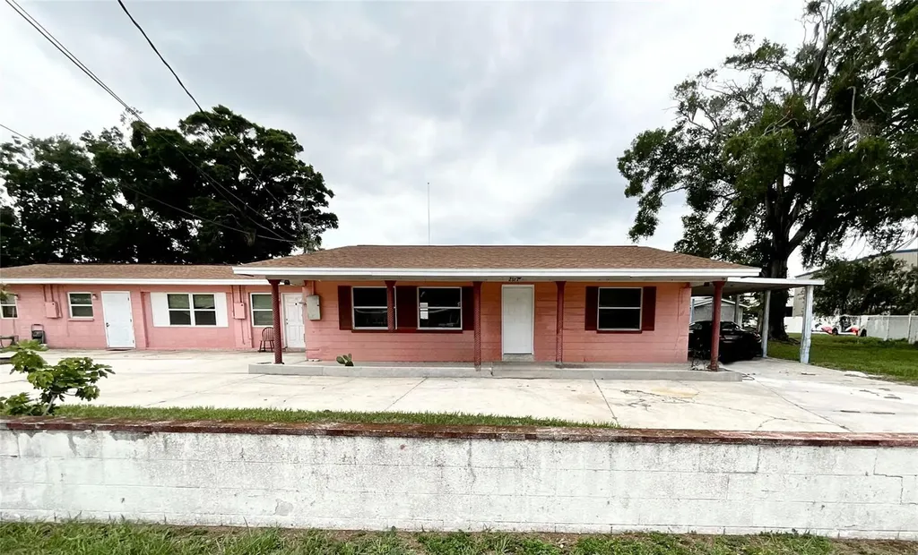 2117 Calusa Trail Holiday FL 34690
