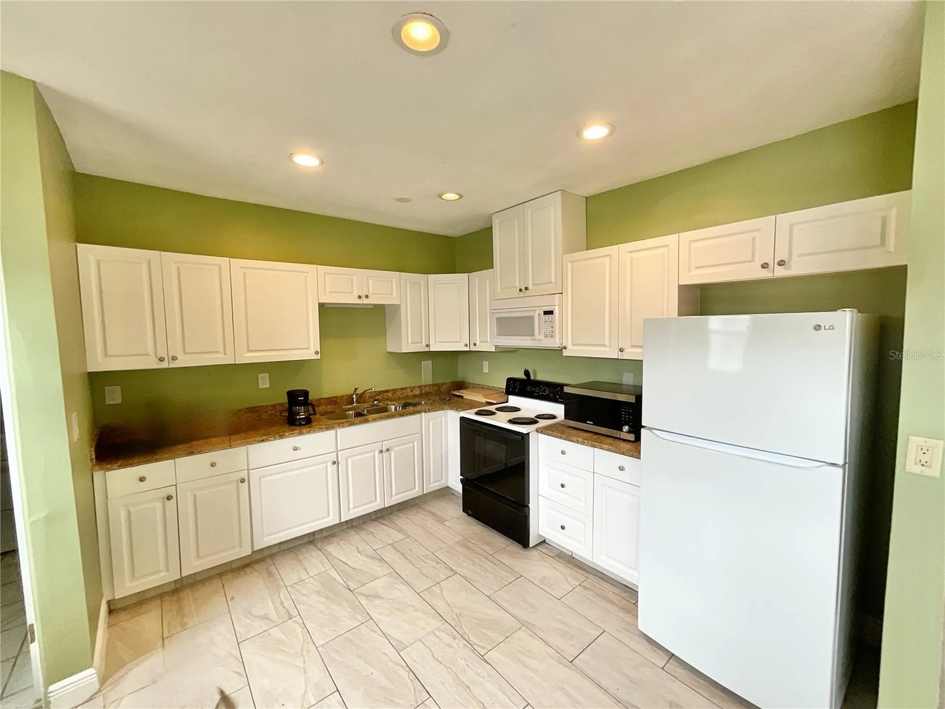2117 Calusa Trail Holiday FL 34690