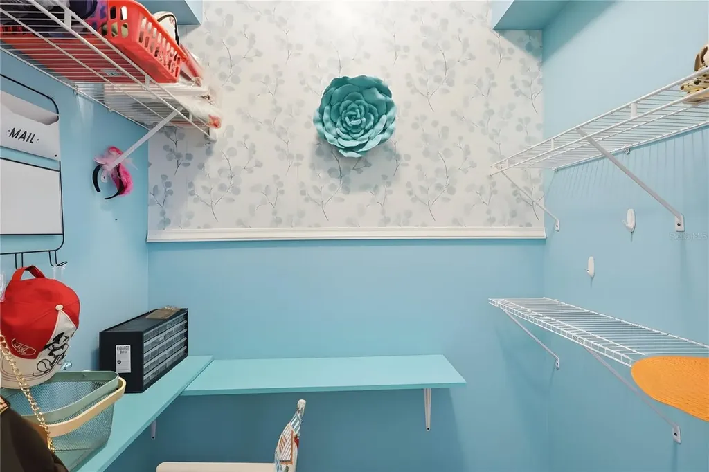 611 Lisbon Lane Lady Lake FL 32159