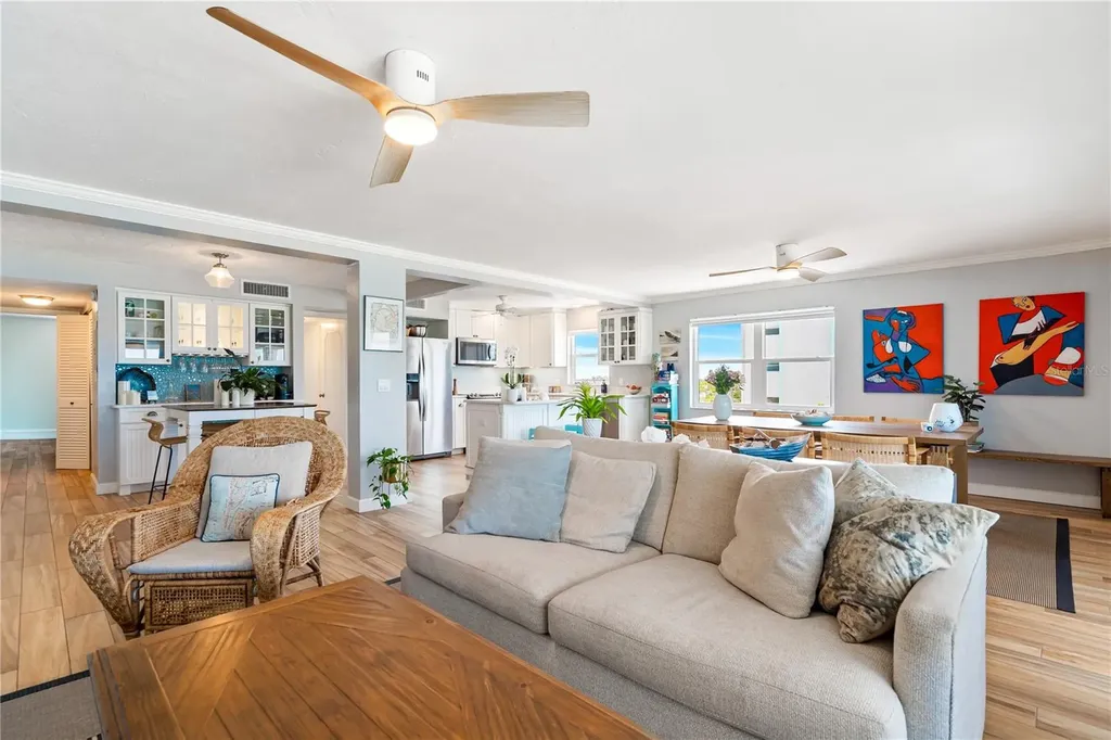 555 Gulf Way St Pete Beach FL 33706