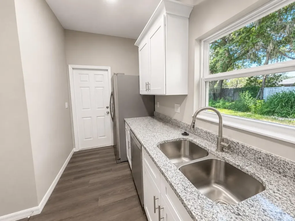 5012 Finders Court Tampa FL 33617
