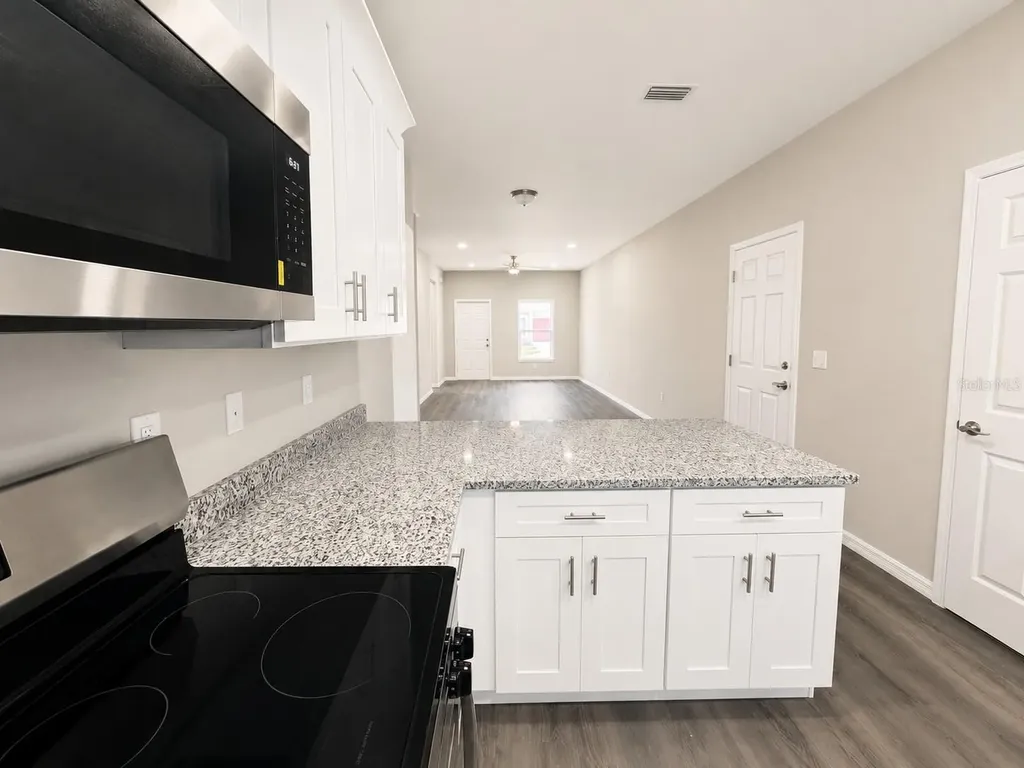 5012 Finders Court Tampa FL 33617