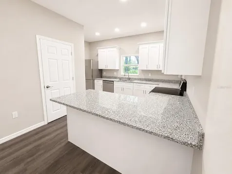 5012 Finders Court Tampa FL 33617